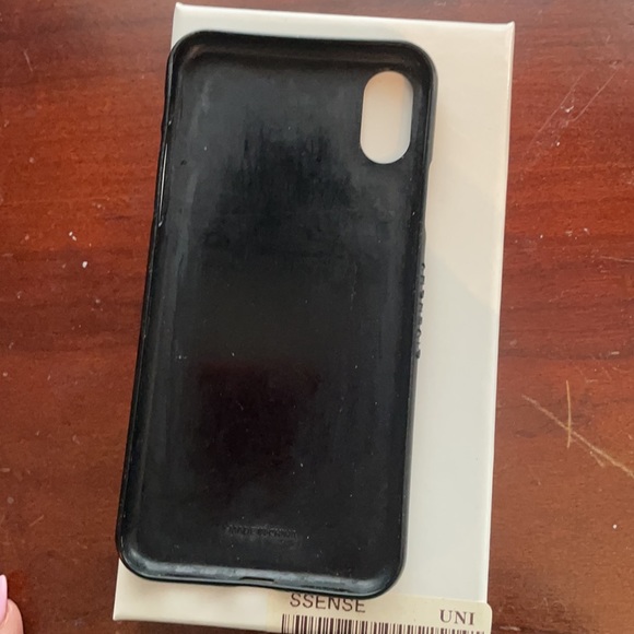 Givenchy iPhone X Case!!! 100% authentic - Picture 2 of 11